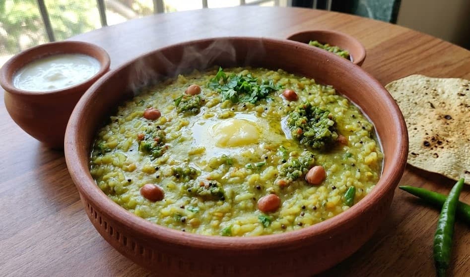 Thecha Khichadi